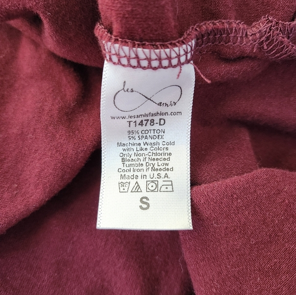 Les Amis burgundy cap sleeve tank - like new - Picture 3 of 4